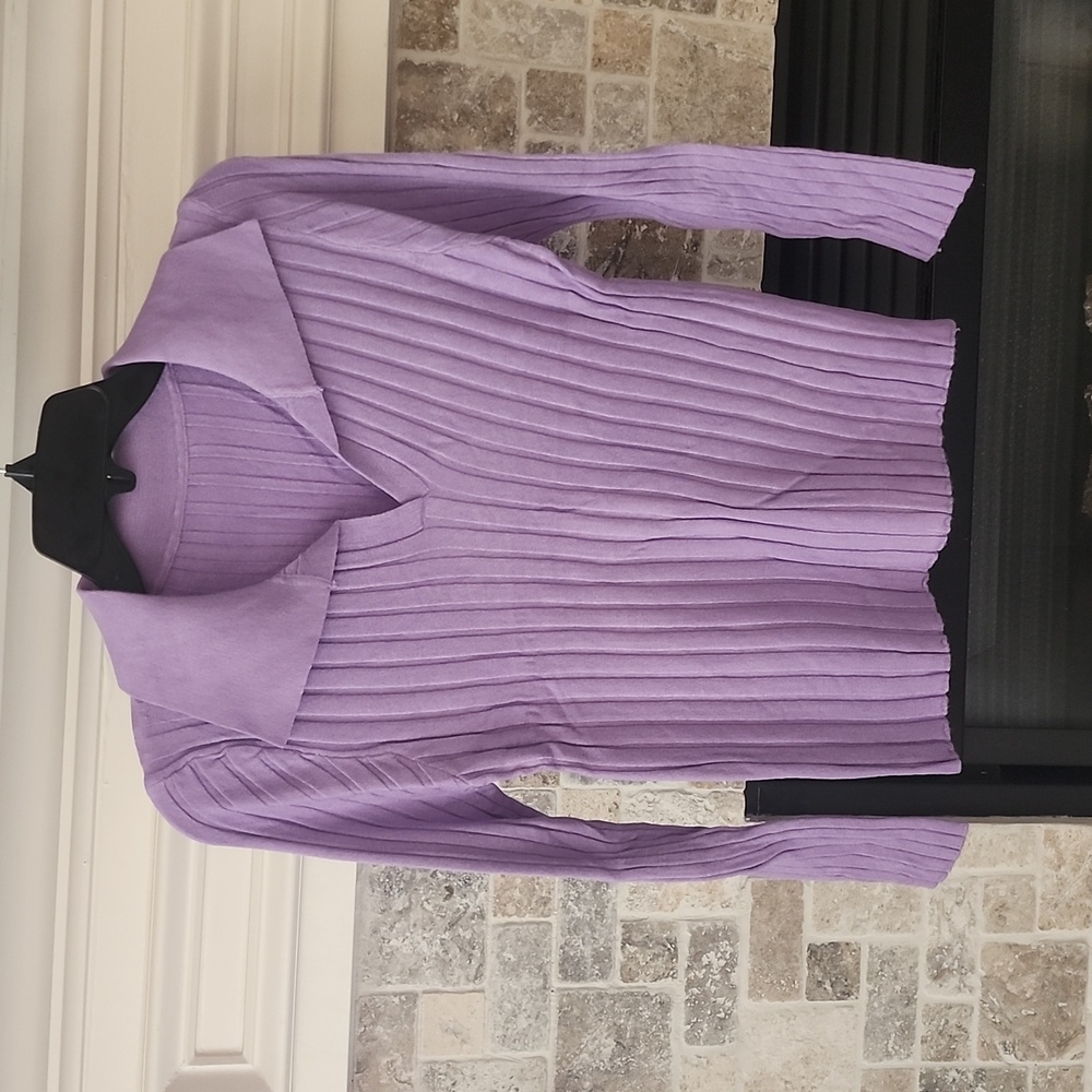 New Lavender Polo v neck sweater